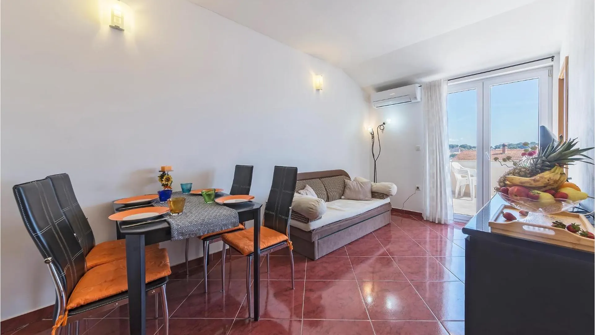 Lovely Apartment In Pula With Wifi